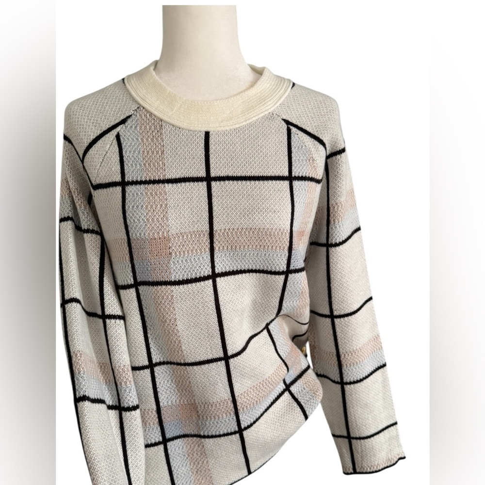 Plaid Patterned Sweater - Cream and Black